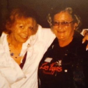 Meet your Posher, Dana